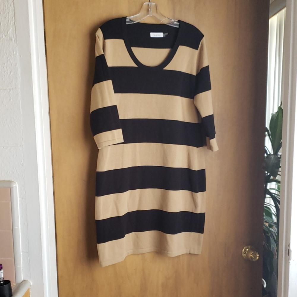 CALVIN KLEIN Dress